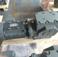 SA97系列减速机型号