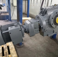 SA67系列减速机型号